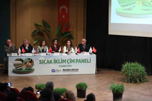 Büyükşehir Sıcak İklim Çim paneli düzenledi