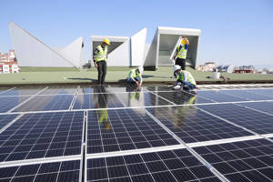 Büyükşehir yenilenebilir enerji yatırımları ile Antalya gücüne güç katıyor