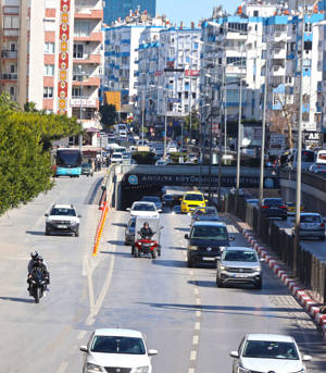 Halk otobüsleri için özel şerit uygulamasında 2. etaba geçildi